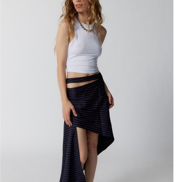 Unique  Stripe Skirt - Picture 2 of 5